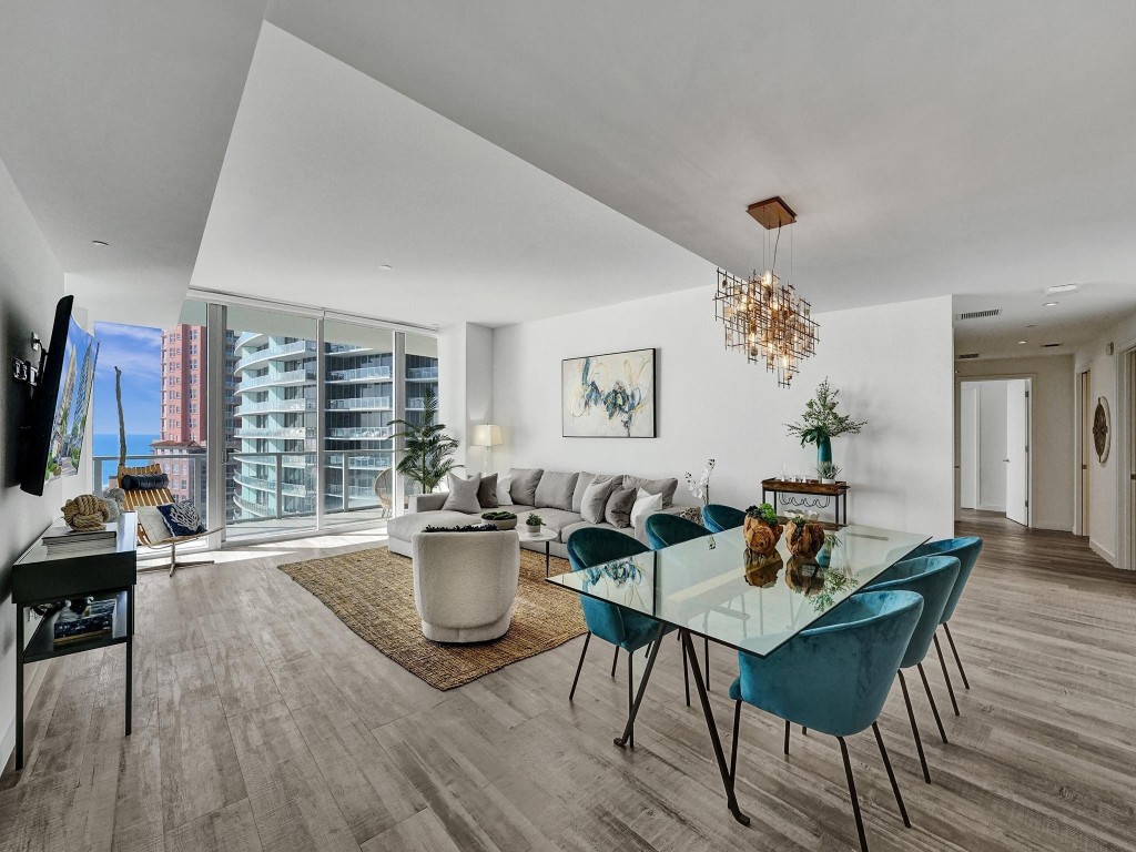 AUBERGE - Residential
