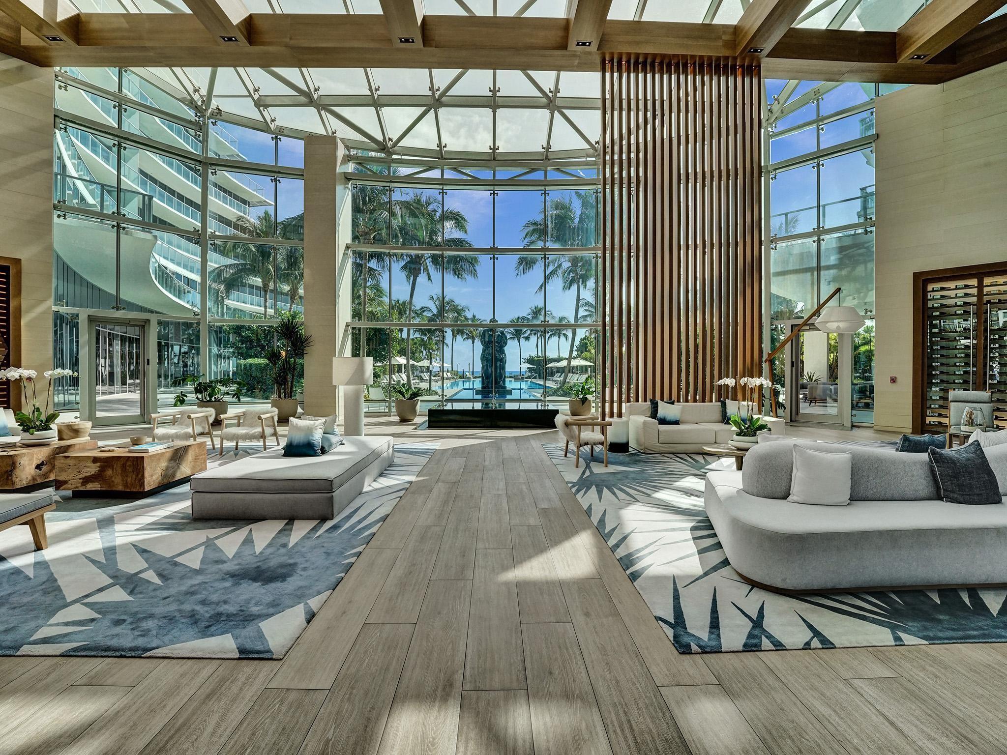 AUBERGE - Residential