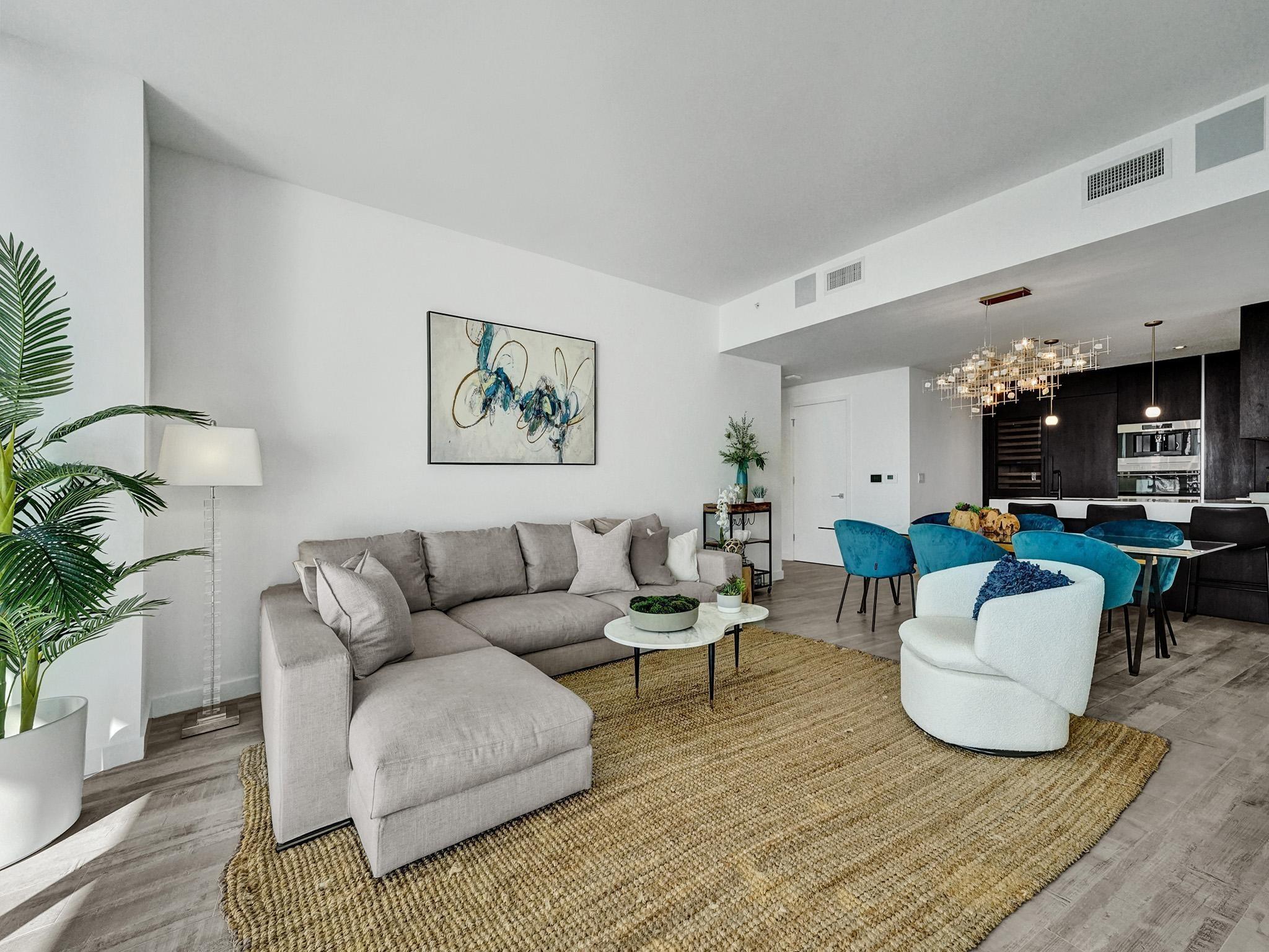 AUBERGE - Residential