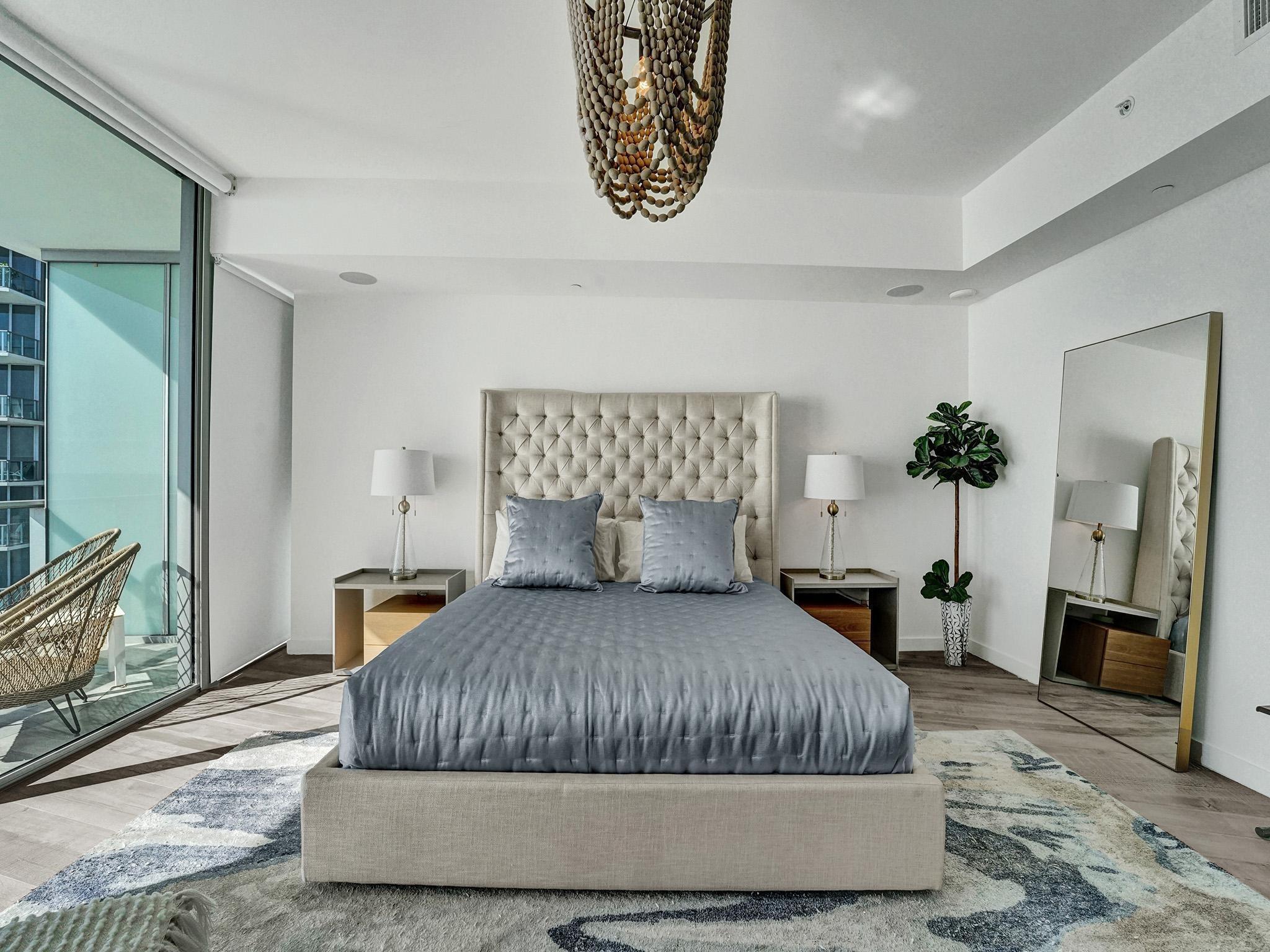 AUBERGE - Residential