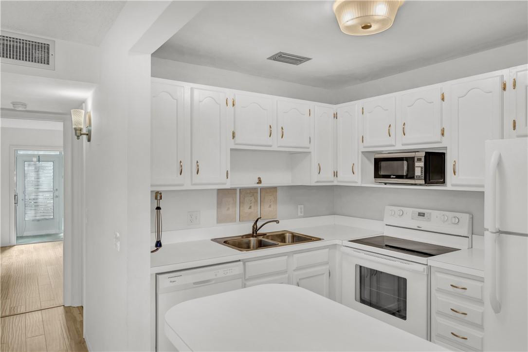 Vista Gardens - Residential