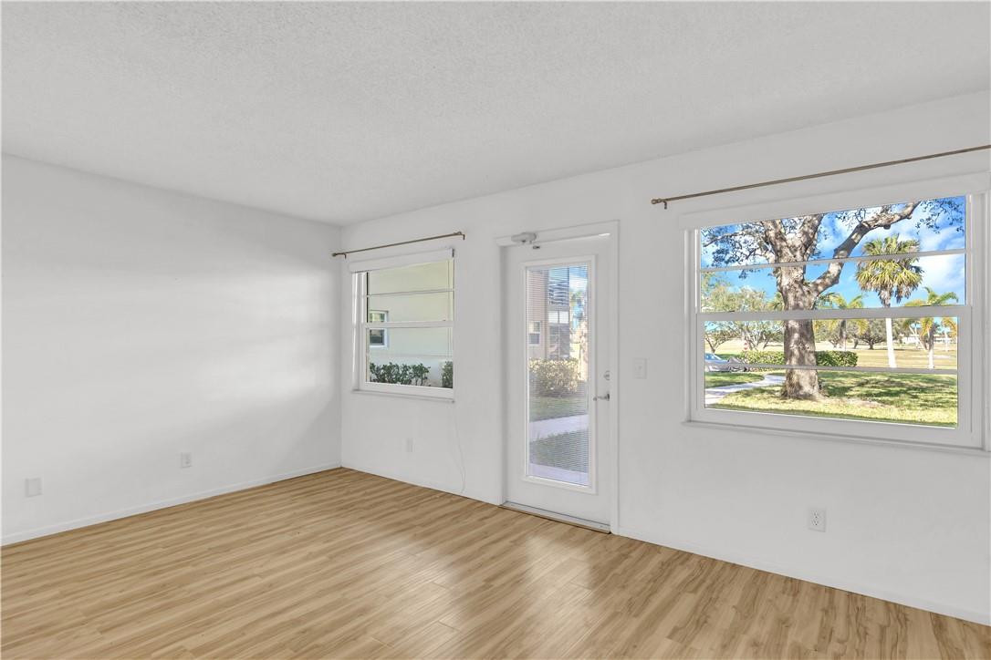 Vista Gardens - Residential