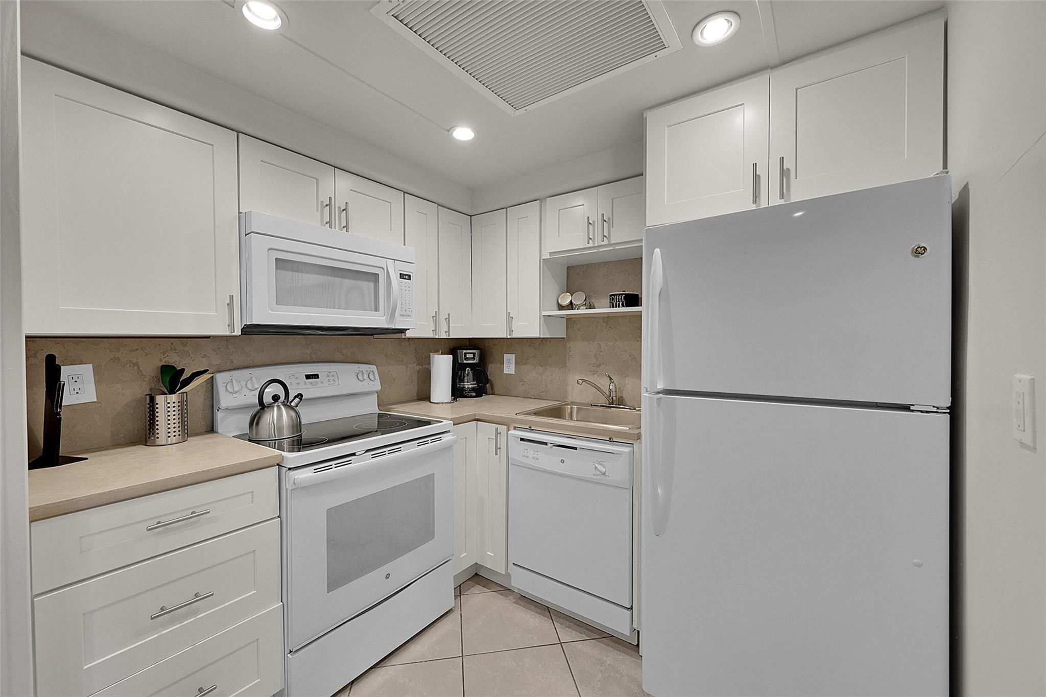 Resub Of Highland Estates - Residential Income