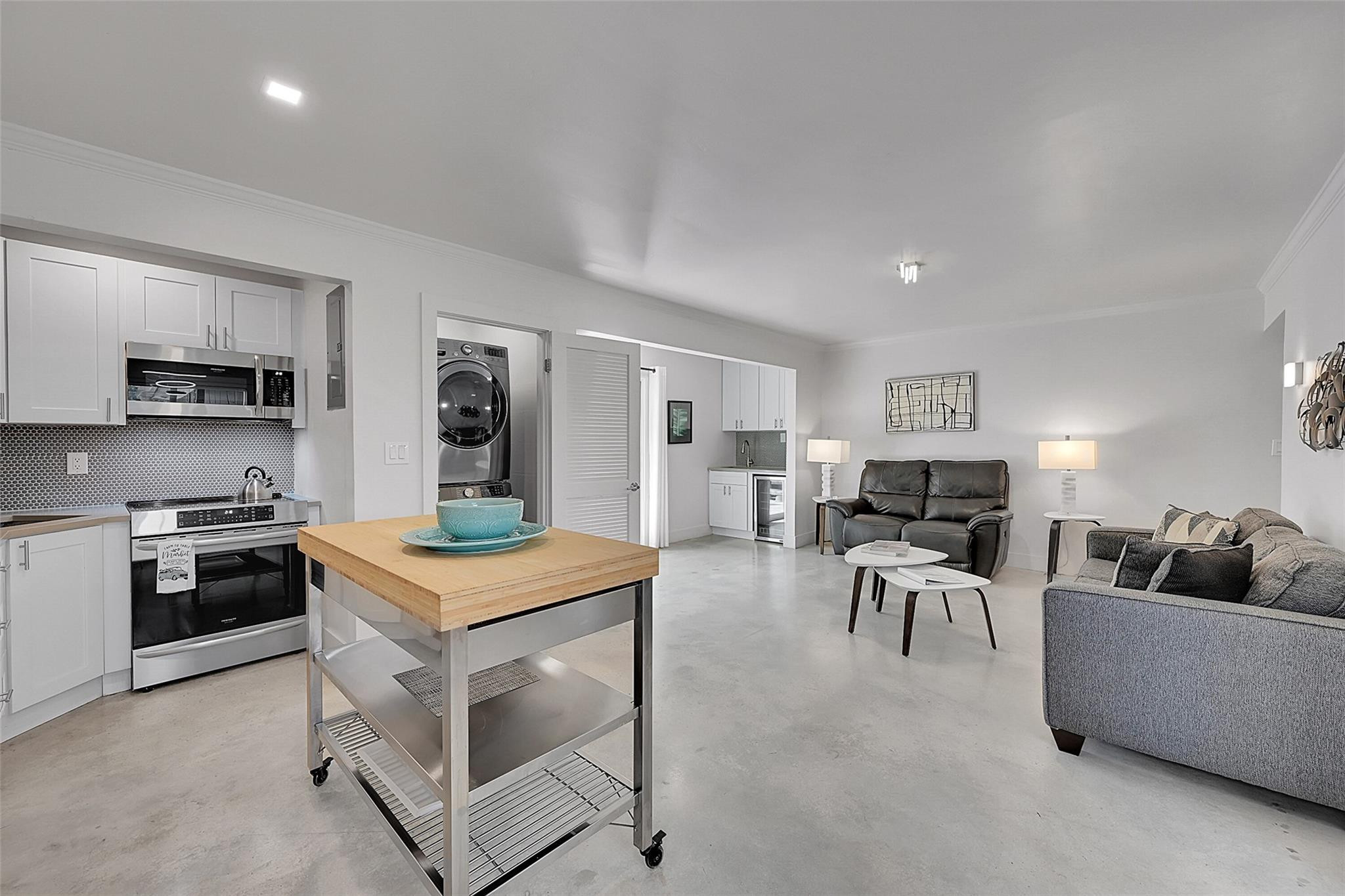 Resub Of Highland Estates - Residential Income