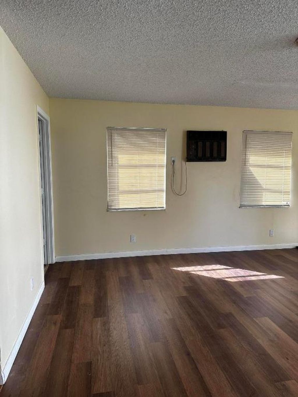 Photo of 1506 Palm Beach Lakes Boulevard, West Palm Beach, FL 33401 (MLS # R11094214)