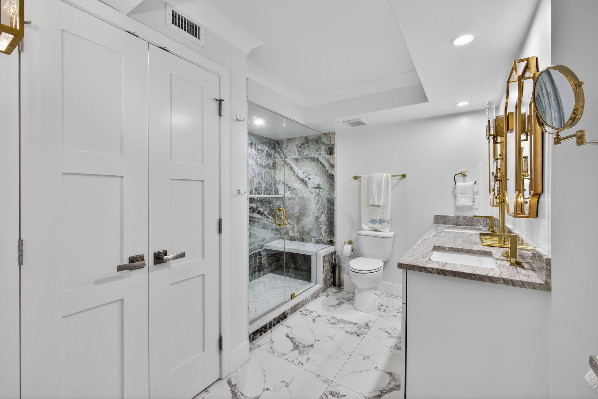 WATER GLADES CONDO - Residential