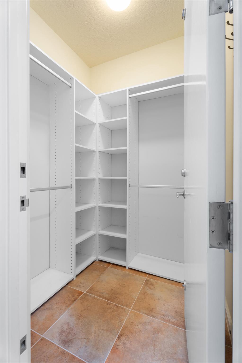 ISLES AT WATERWAY VILLAGE - Residential