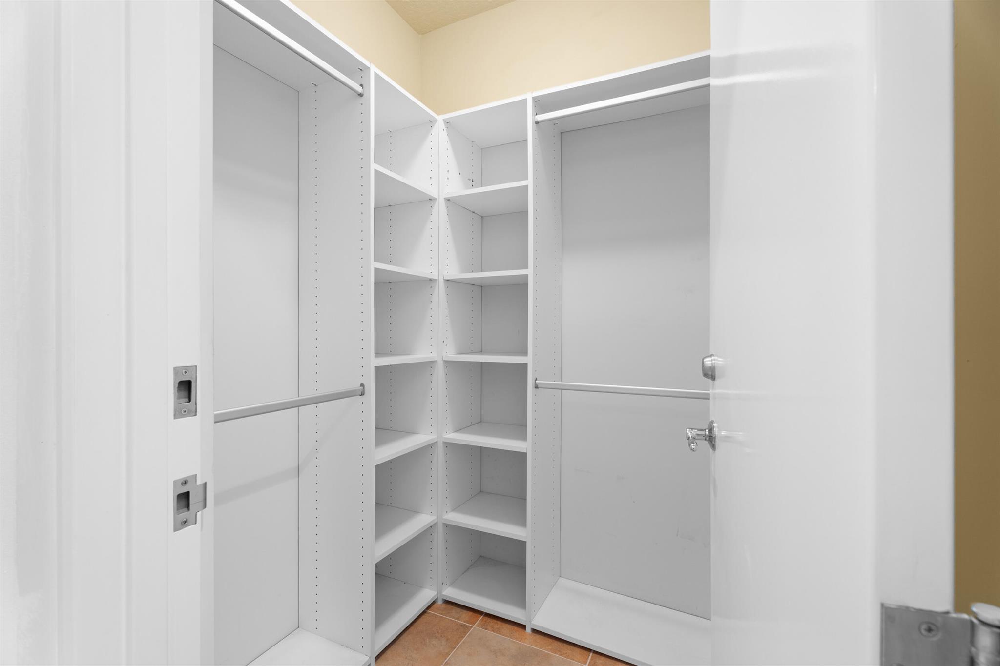 ISLES AT WATERWAY VILLAGE - Residential