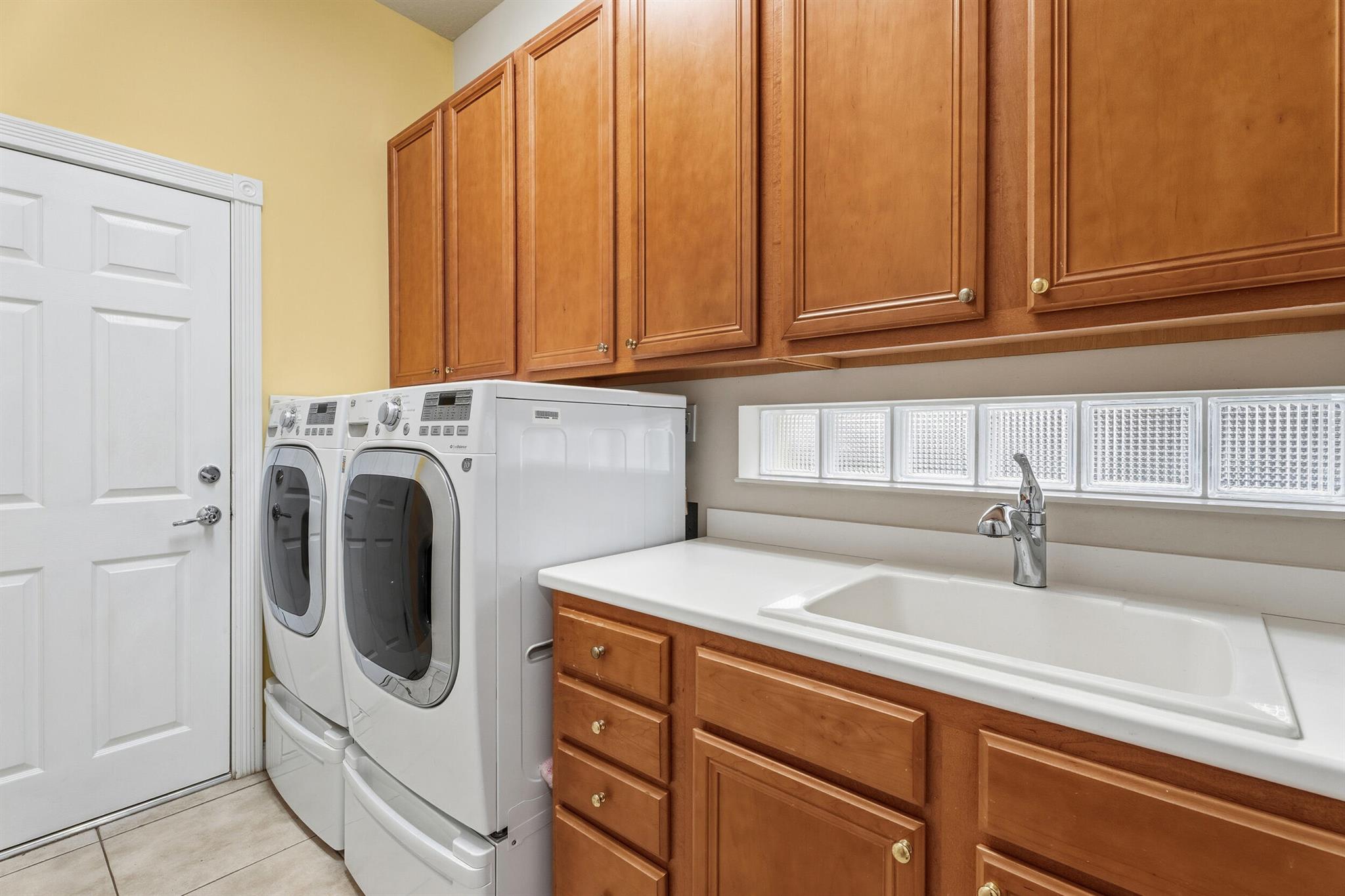 ISLES AT WATERWAY VILLAGE - Residential