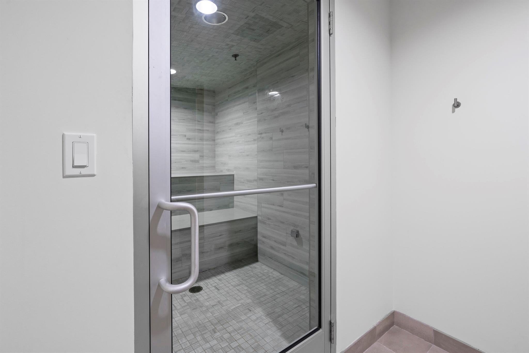 AZURE CONDO - Residential