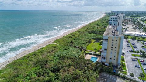 A home in Hutchinson Island