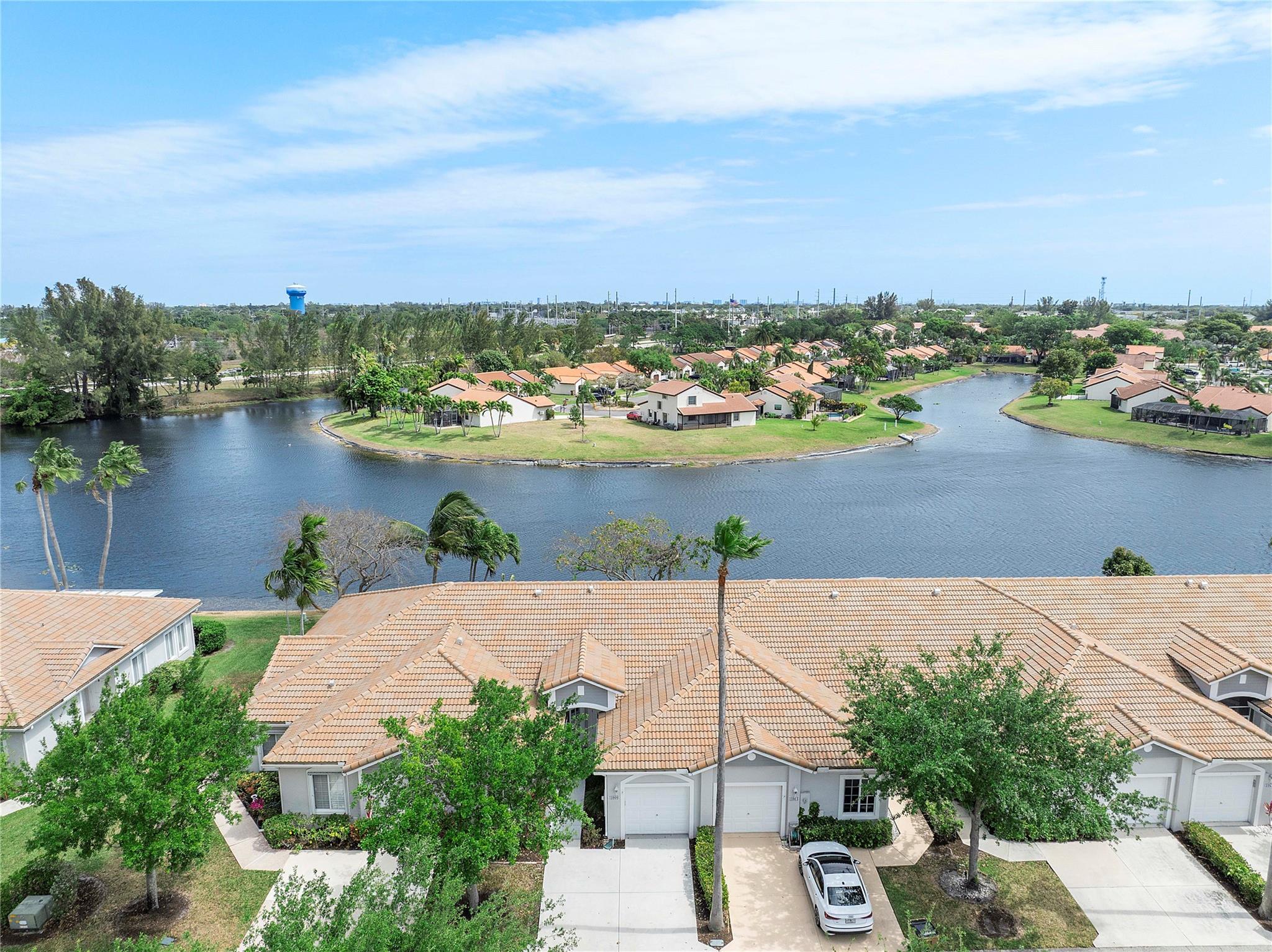 1060 SW 42nd Ave 1060