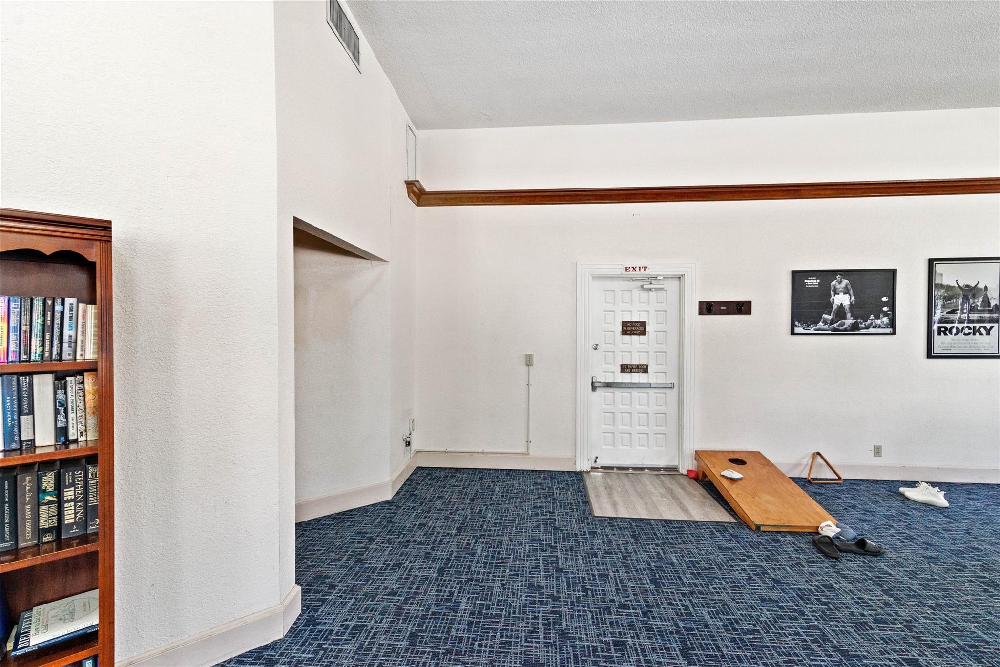 Imperial Point Colonnades - Residential Lease