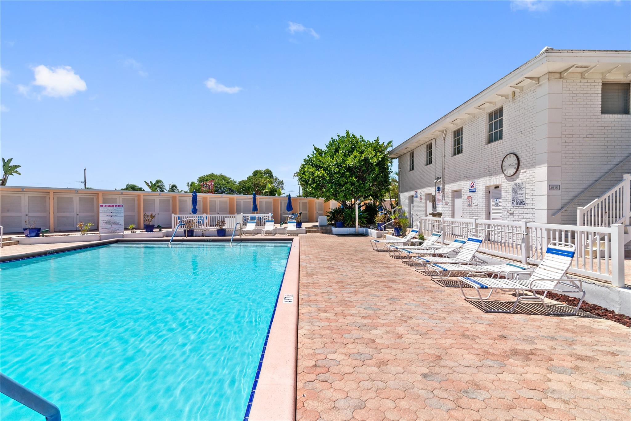 Imperial Point Colonnades - Residential Lease