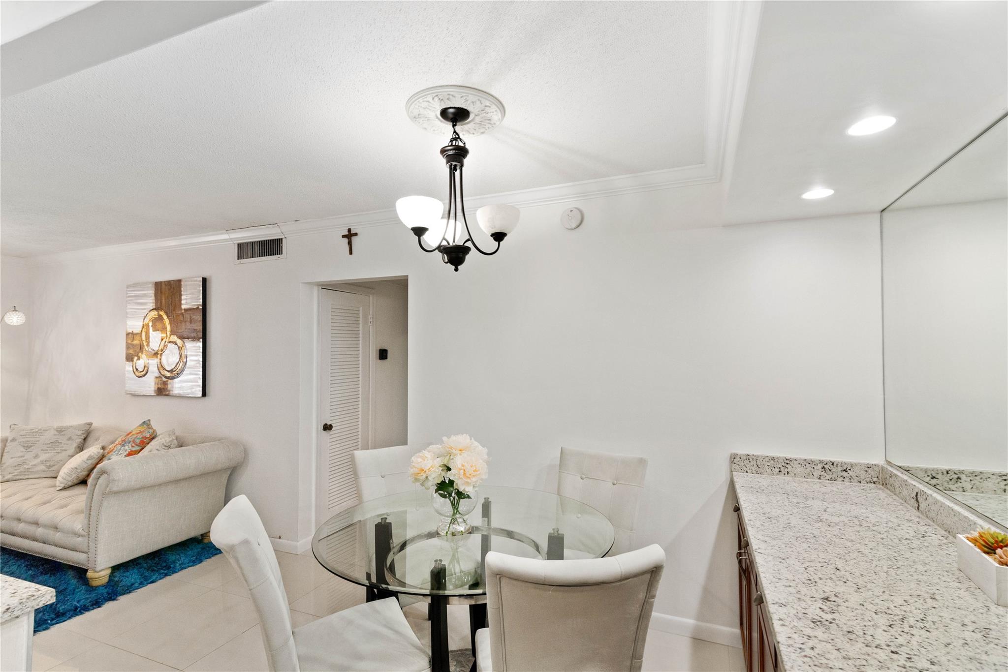 Imperial Point Colonnades - Residential Lease