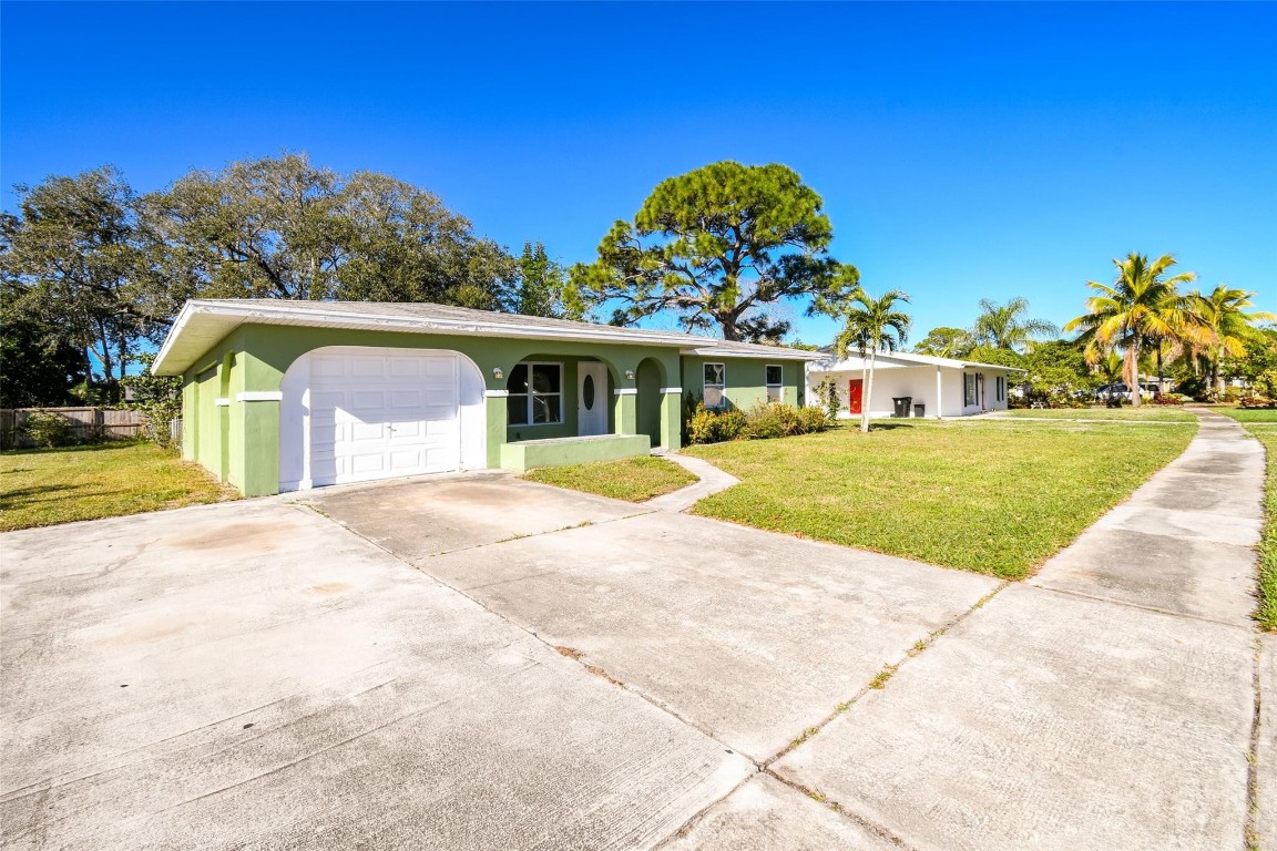 PORT ST LUCIE FLORESTA PI - Residential