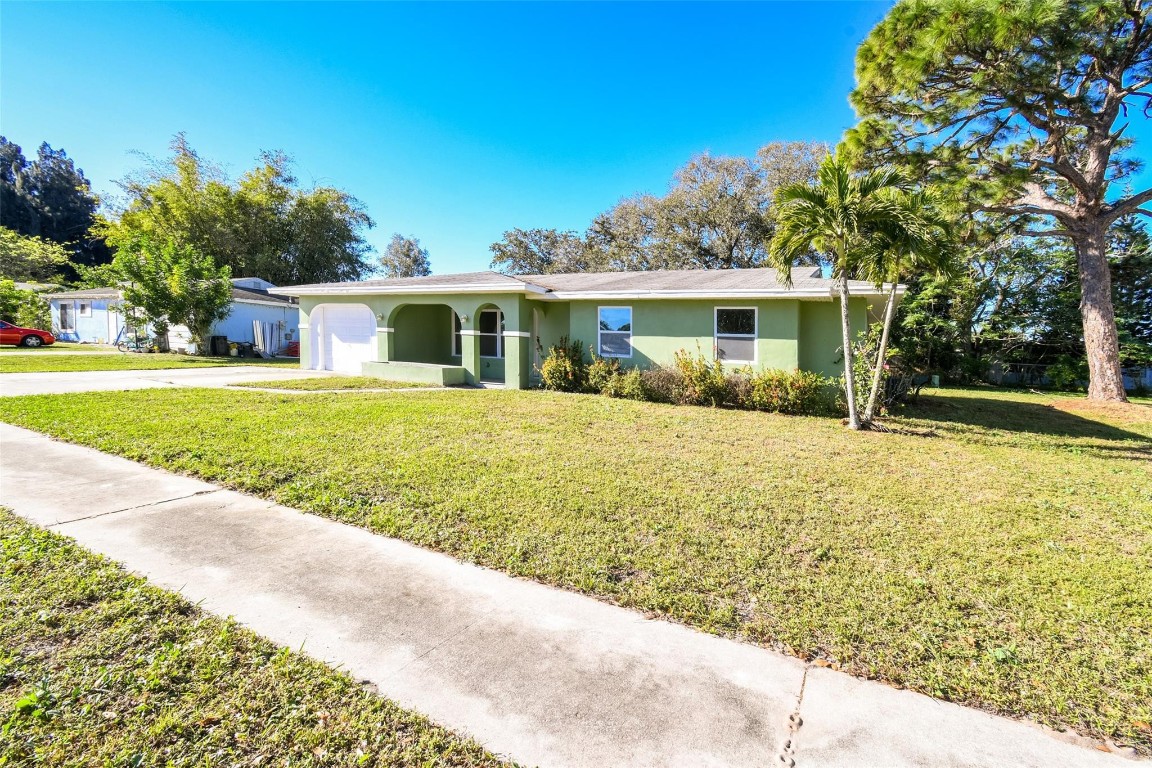 PORT ST LUCIE FLORESTA PI - Residential