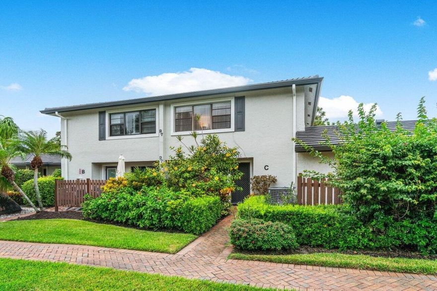 Live the country club lifestyle in this furnished townhouse rental at Hunters Run Country Club, available for the 2026 off-season months. This turnkey 2BR/2½BA residence enjoys tranquil golf course views and a thoughtfully designed layout. The first floor features a living room, kitchen, enclosed lanai with a Murphy bed and pull-out sofa, a powder room, and laundry room. Upstairs, both the primary and guest bedrooms offer private en-suite baths. Enjoy an array of country club amenities, including a resort-style pool and lounge, three 18-hole golf courses, tennis, pickleball, multiple dining venues and bars, a fitness center, spa and salon, activities and entertainment. Just minutes to Downtown Delray, the Ave, and the beach. Hurry! Extra mandatory country club fees apply. Mandatory fees include membership dues starting at $6077.60 for a social membership. Tennis and golf are extra. $2500 processing fee, $89 per month tipping fee, $120 per month minimum spend on food and drinks. 13% tourist tax on the rental rate, if renting for 6 months or less.