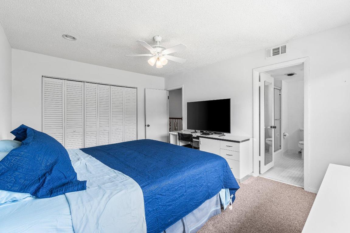 SOUTHPORT AT HUNTERS RUN CONDO - Residential Lease