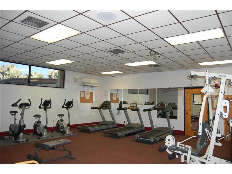 LAUDERDALE WEST 2 SEC - Residential