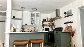 MANOR SQUARE - Residential Lease