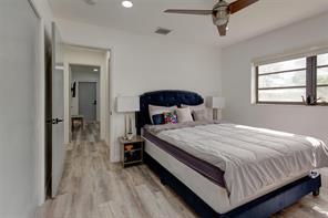 MANOR SQUARE - Residential Lease