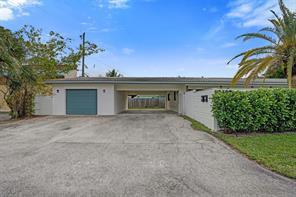 MANOR SQUARE - Residential Lease