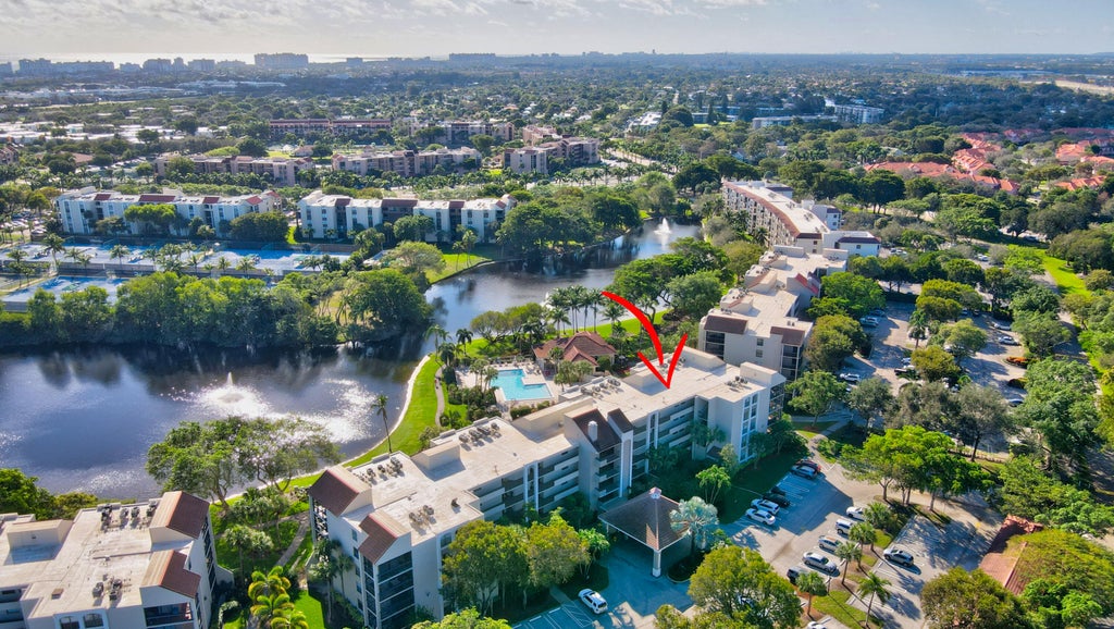 Photo of 1915 Lavers Circle #E509, Delray Beach, FL 33444 (MLS # R10944308)