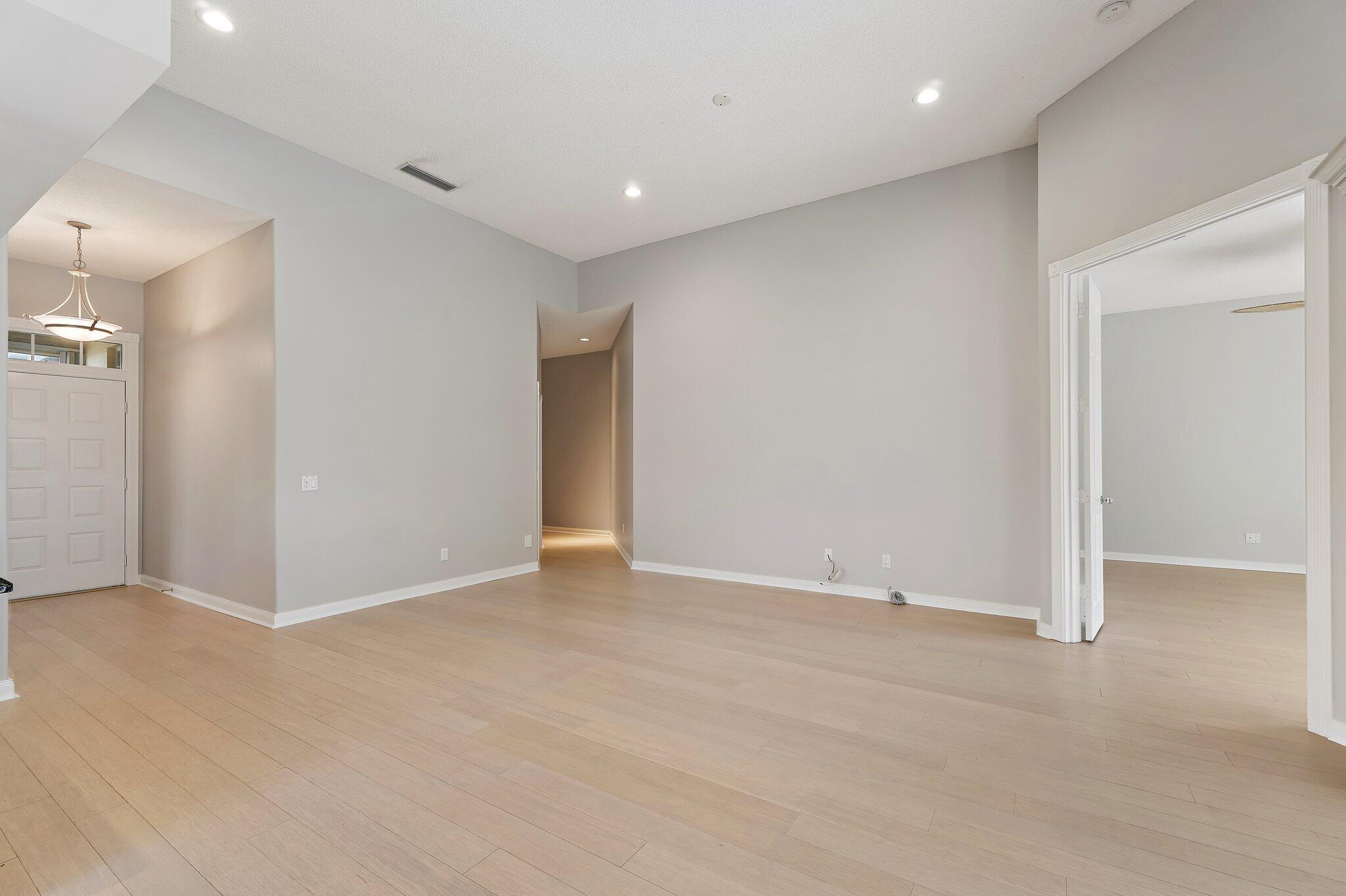 GARDEN OAKS 1 - Residential