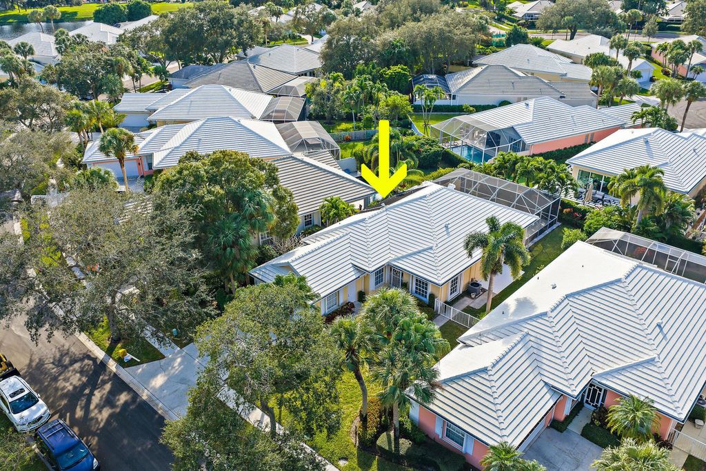 Photo of 8445 E Garden Oaks Circle, Palm Beach Gardens, FL 33410 (MLS # R11146932)