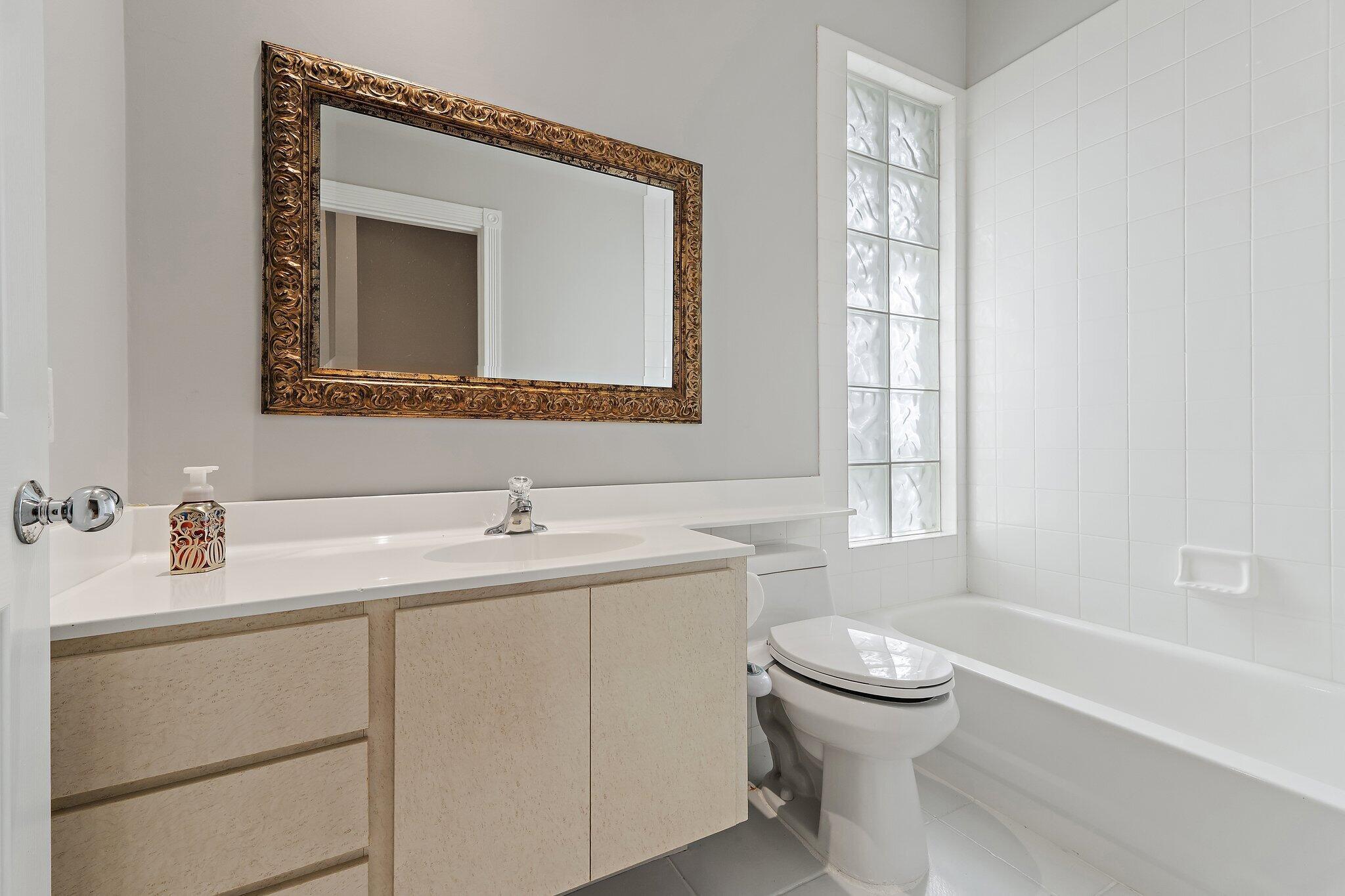 GARDEN OAKS 1 - Residential