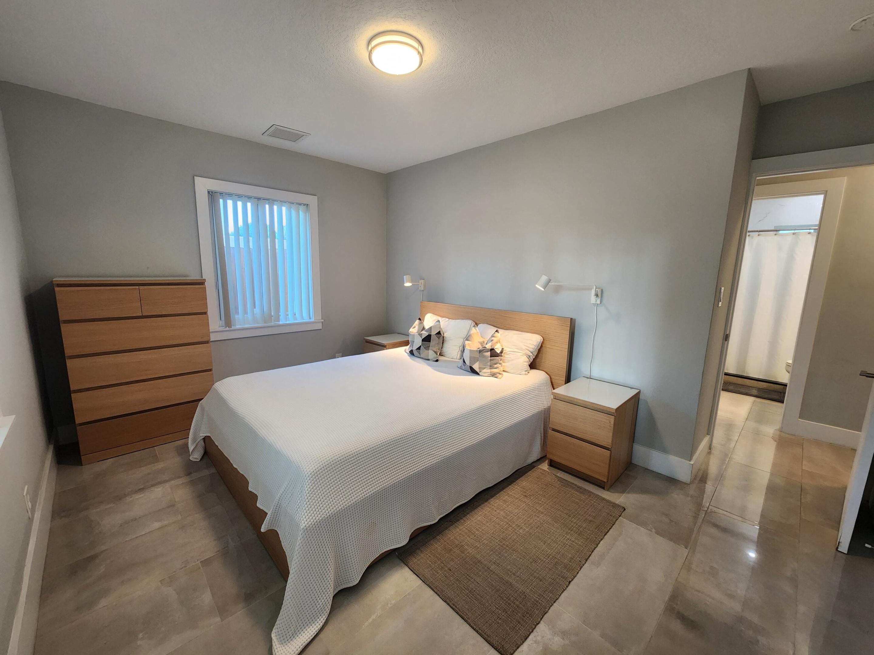 PARKER ESTATES - Residential Lease