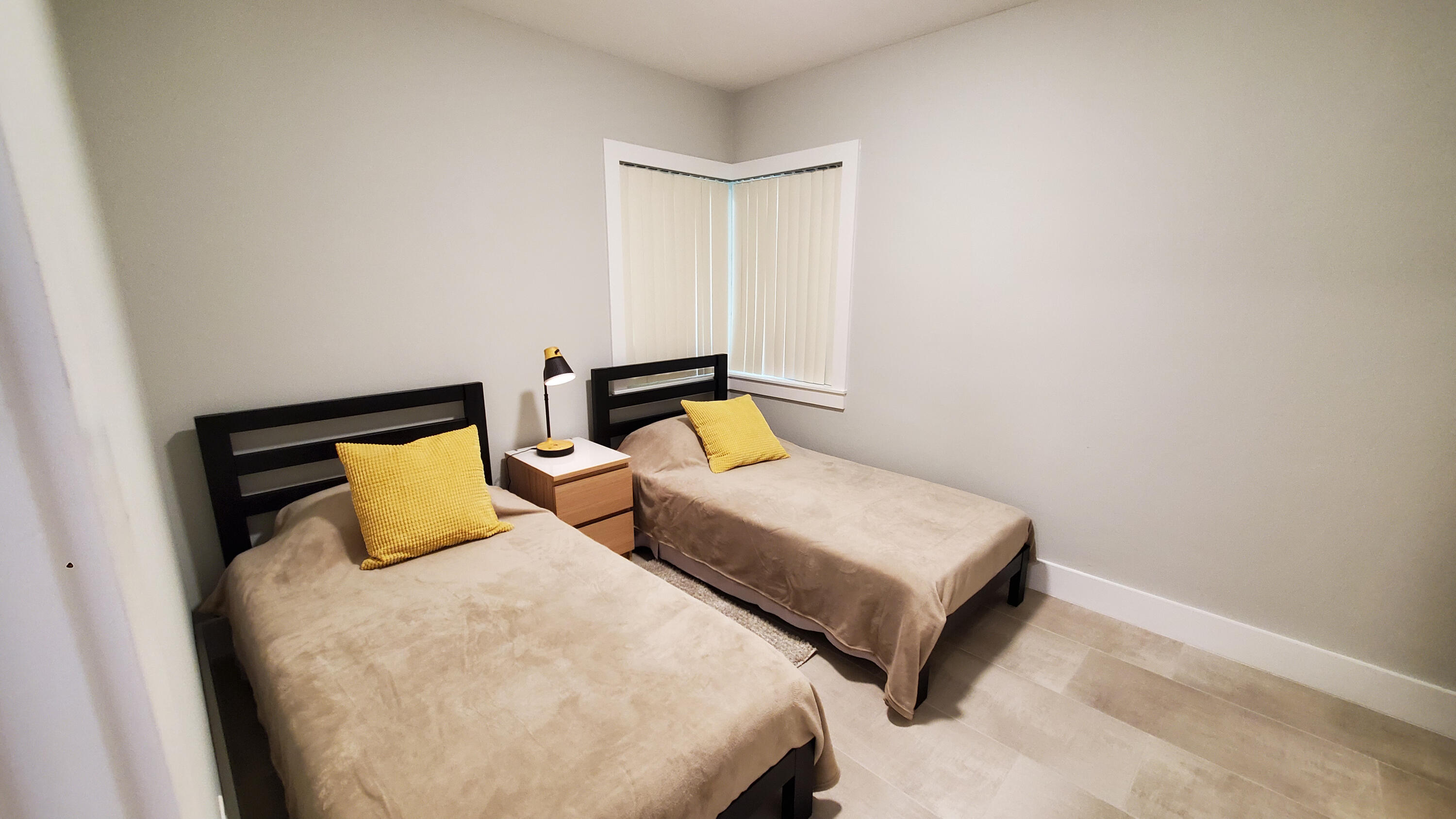 PARKER ESTATES - Residential Lease