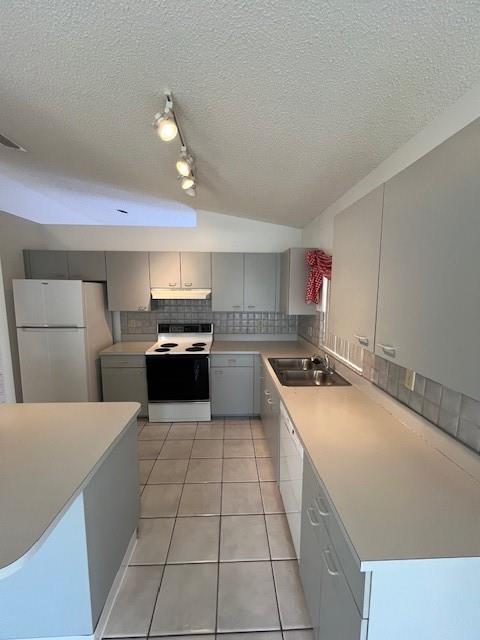 Apple Creek 133-8 B - Residential Lease