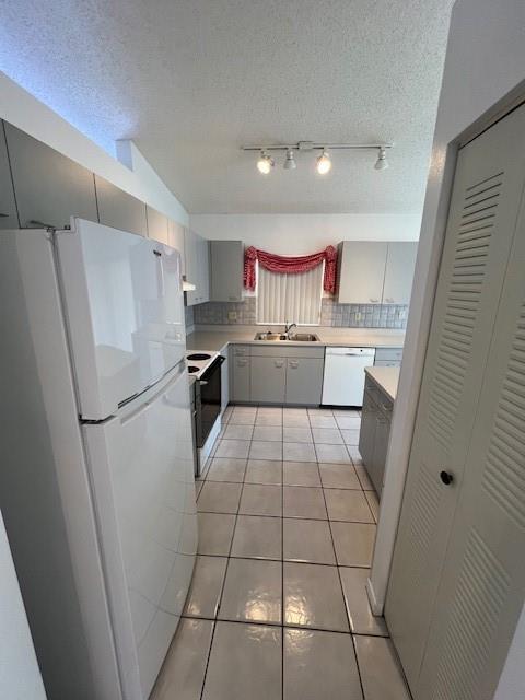 Apple Creek 133-8 B - Residential Lease