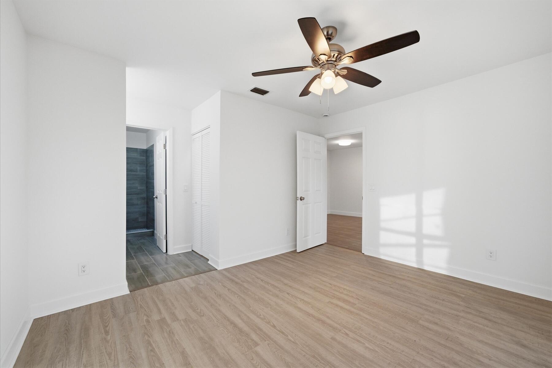 GROVE ISLE EAST CONDOMINIUM - Residential