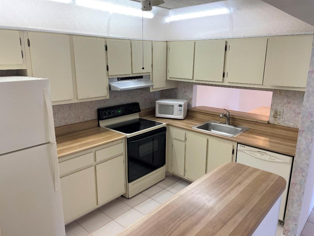 CHASEWOOD OF JUPITER CONDO - Residential