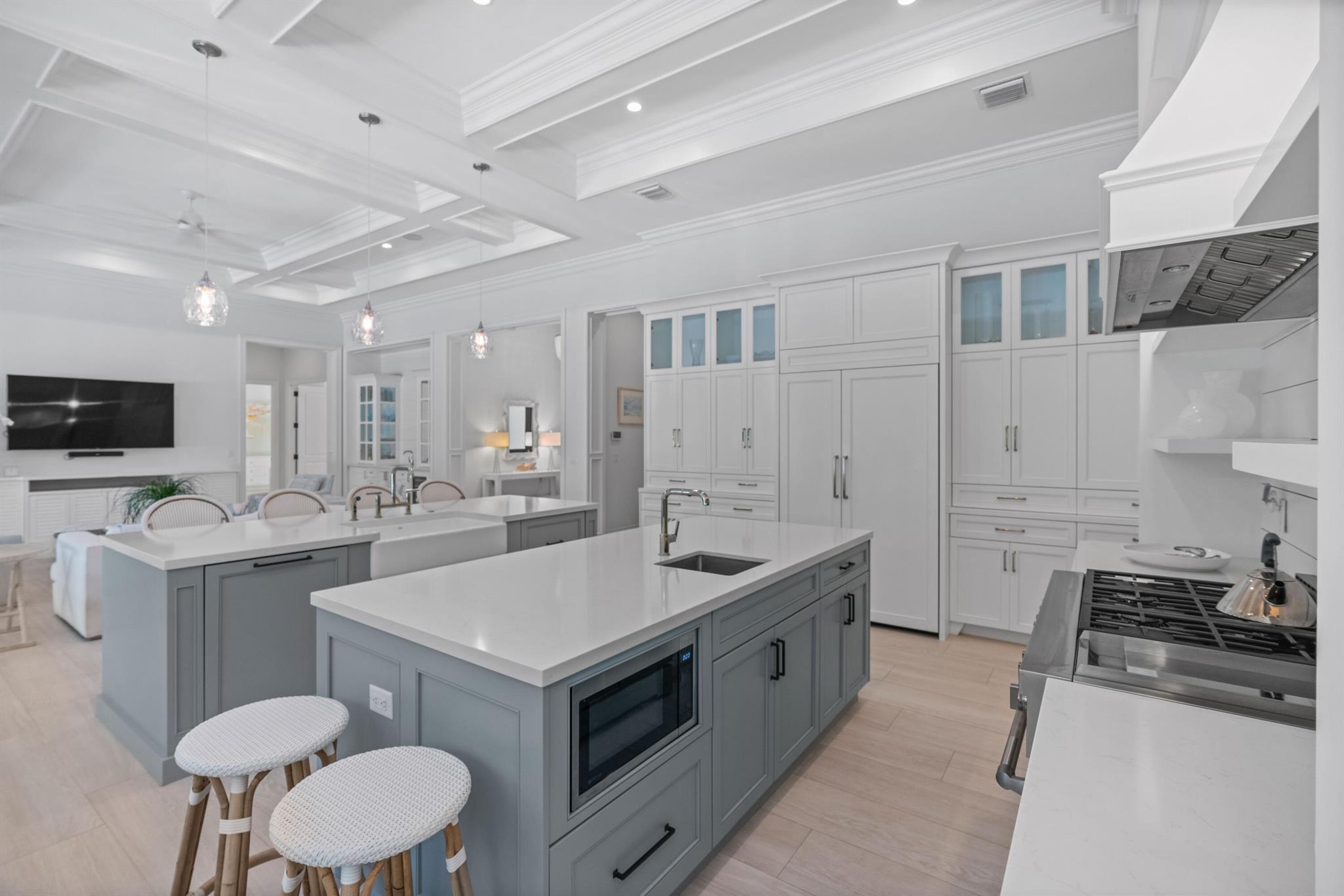 Admirals Cove - Residential