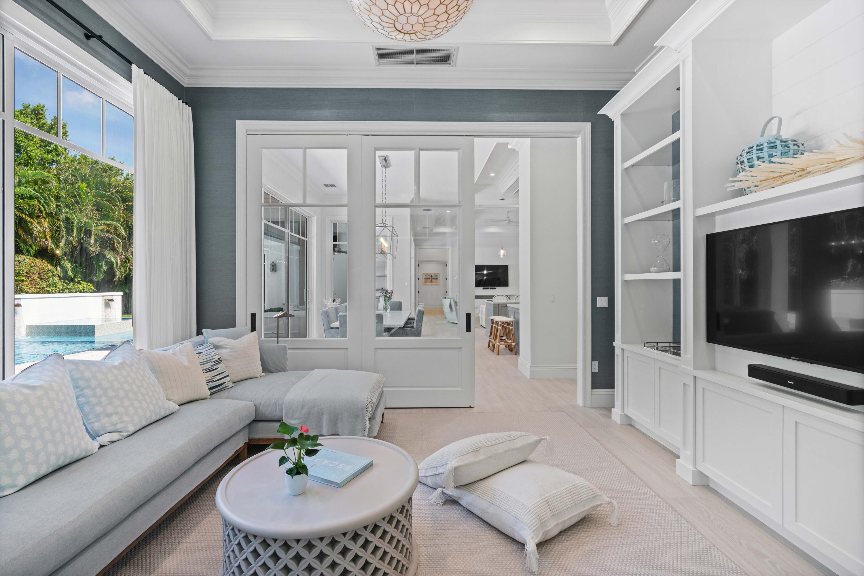 Admirals Cove - Residential