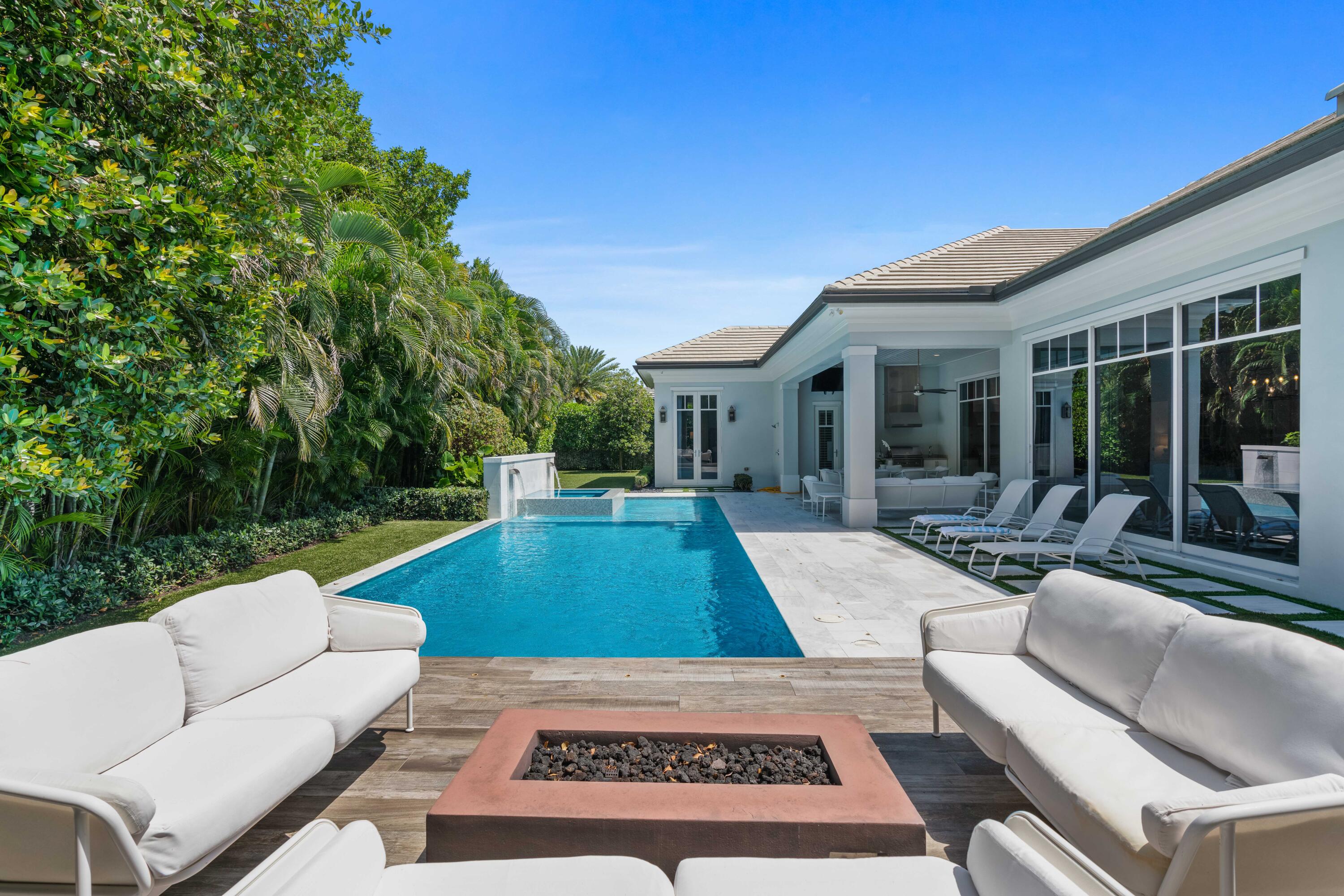 Admirals Cove - Residential