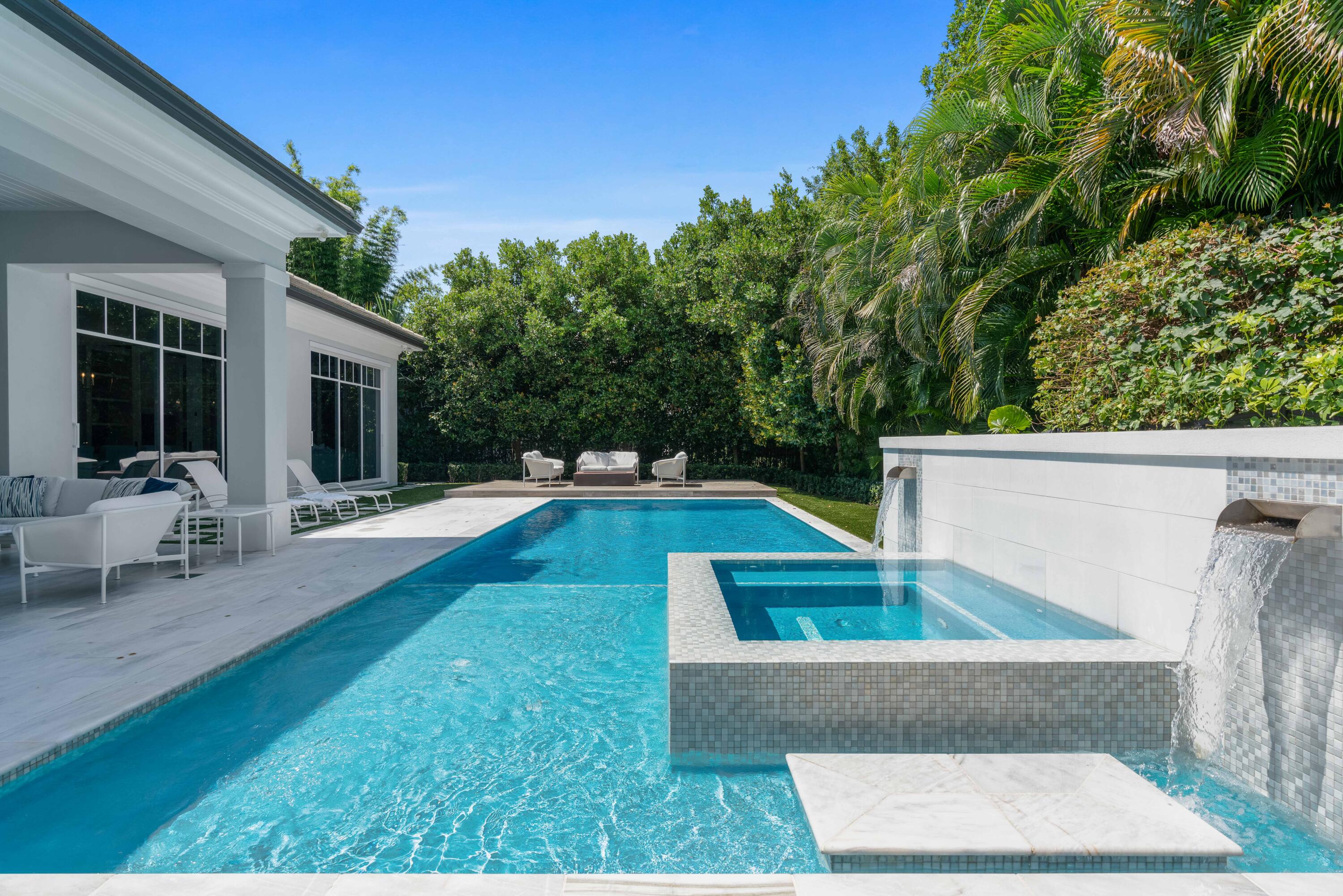 Admirals Cove - Residential