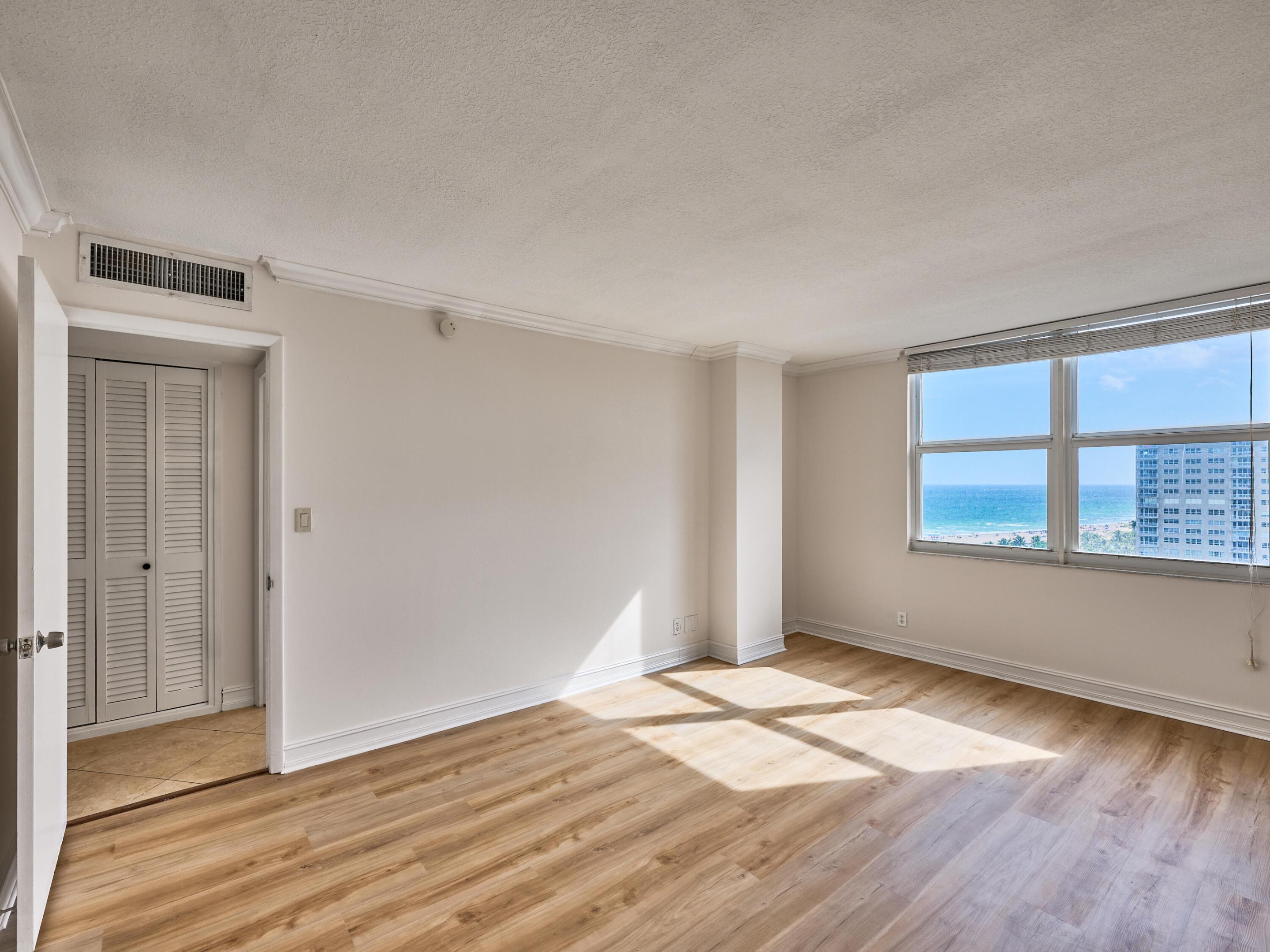 JAMAICA HOUSE CONDOMINIUM - Residential
