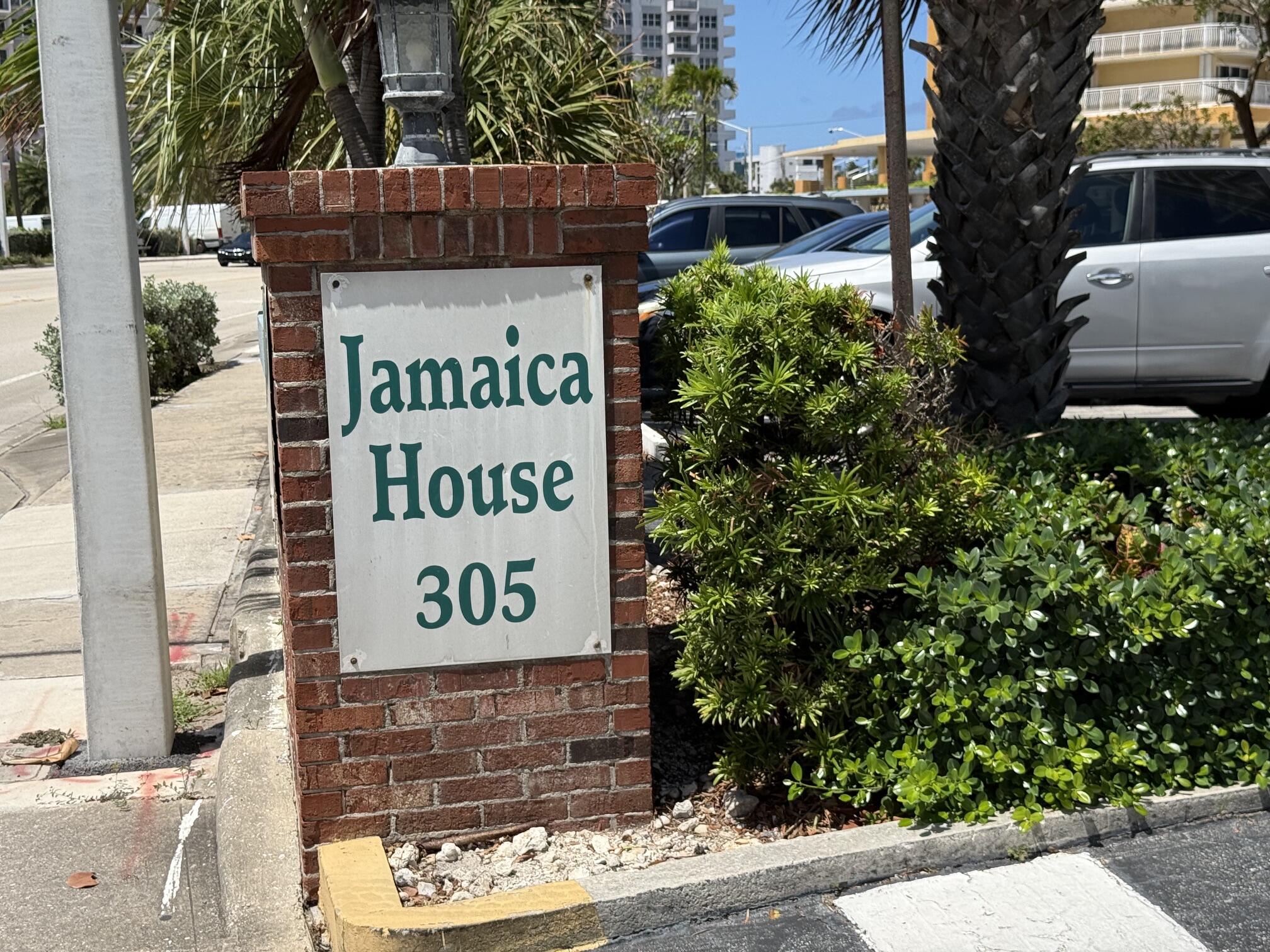 JAMAICA HOUSE CONDOMINIUM - Residential