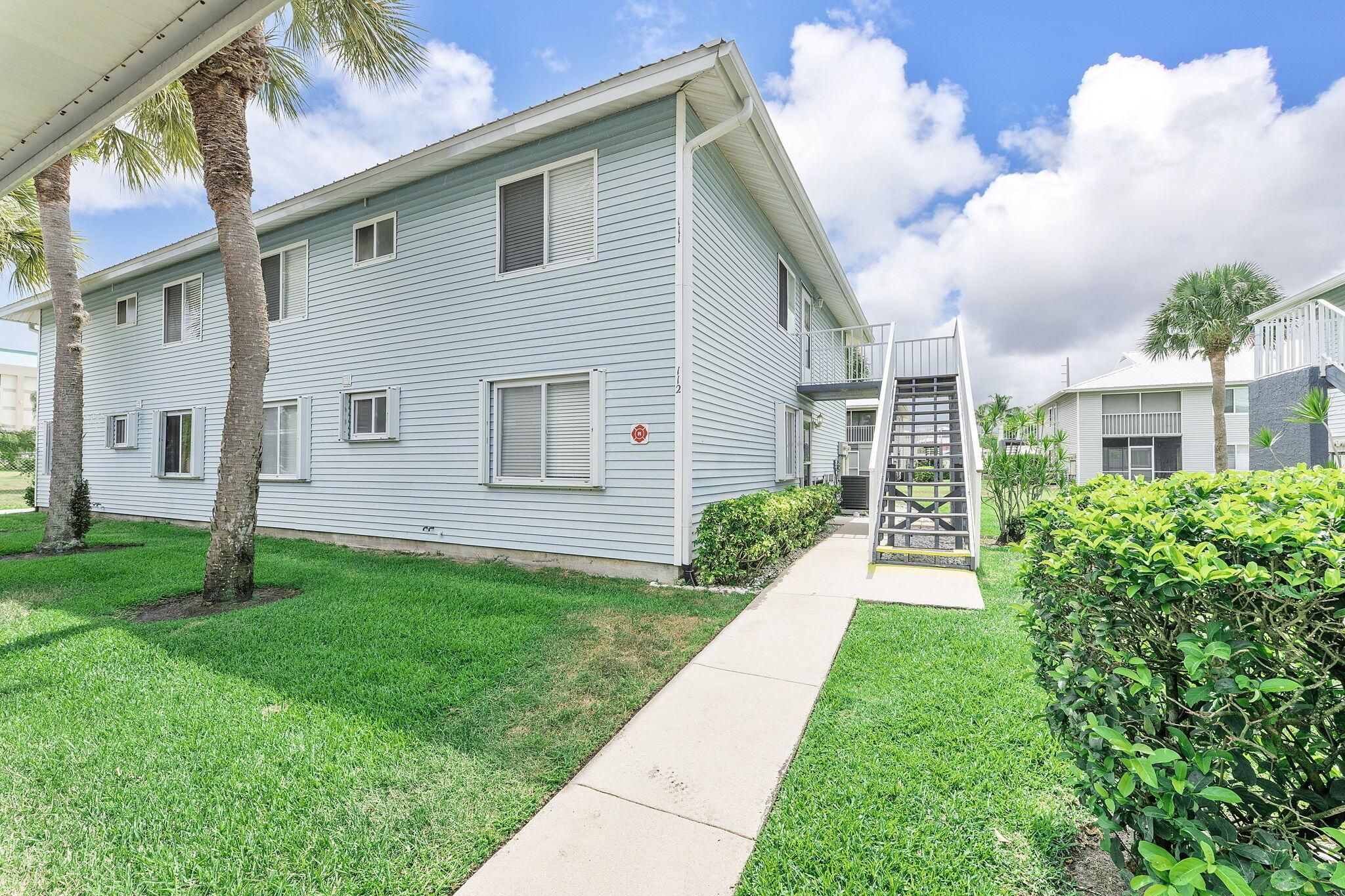 112 SE Village Drive 112