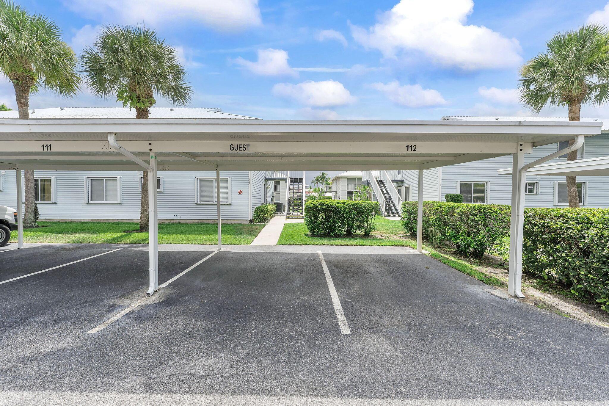112 SE Village Drive 112