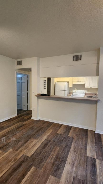 Cypress Pointe - Residential