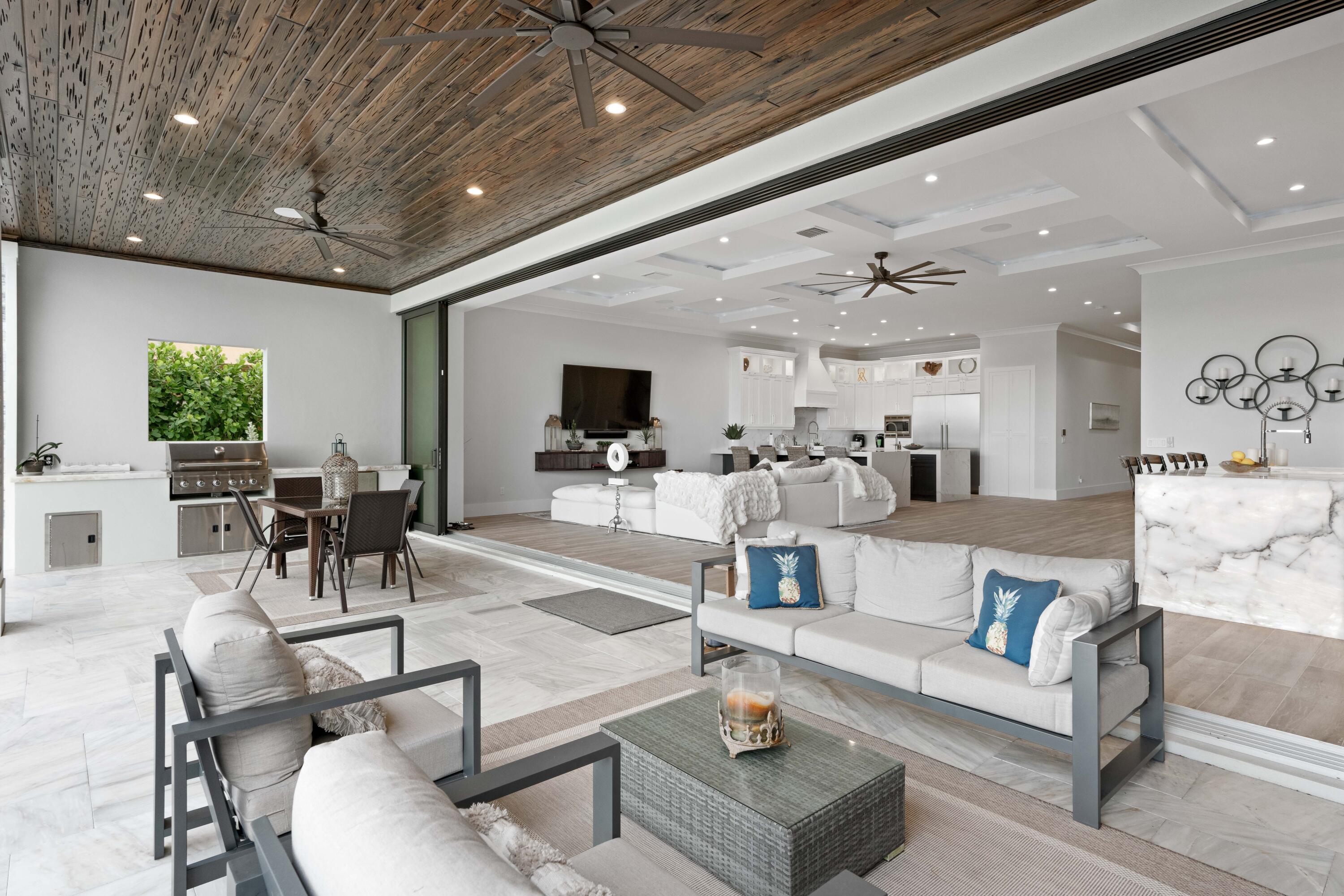 LANTANA POINT - Residential