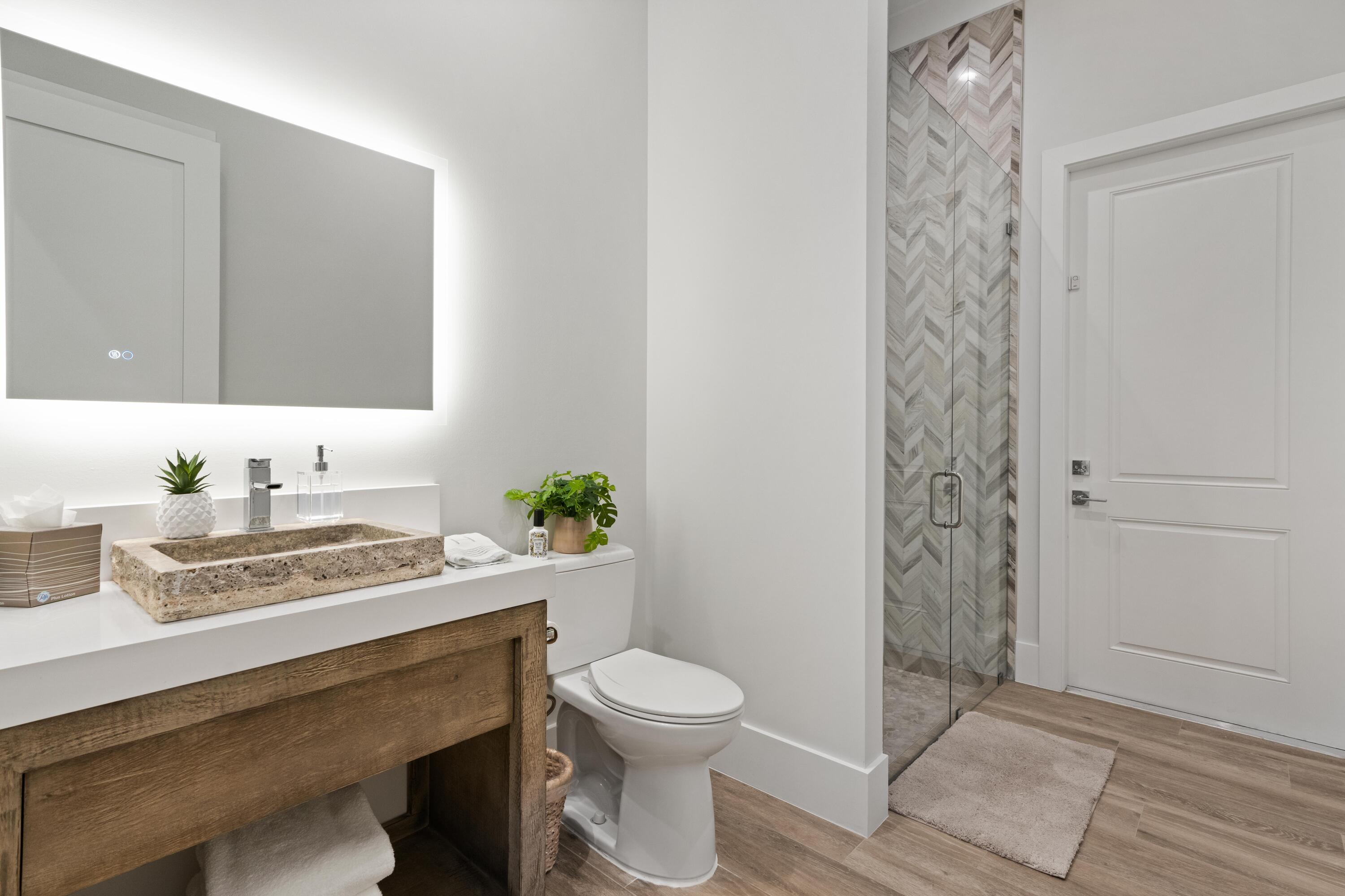 LANTANA POINT - Residential