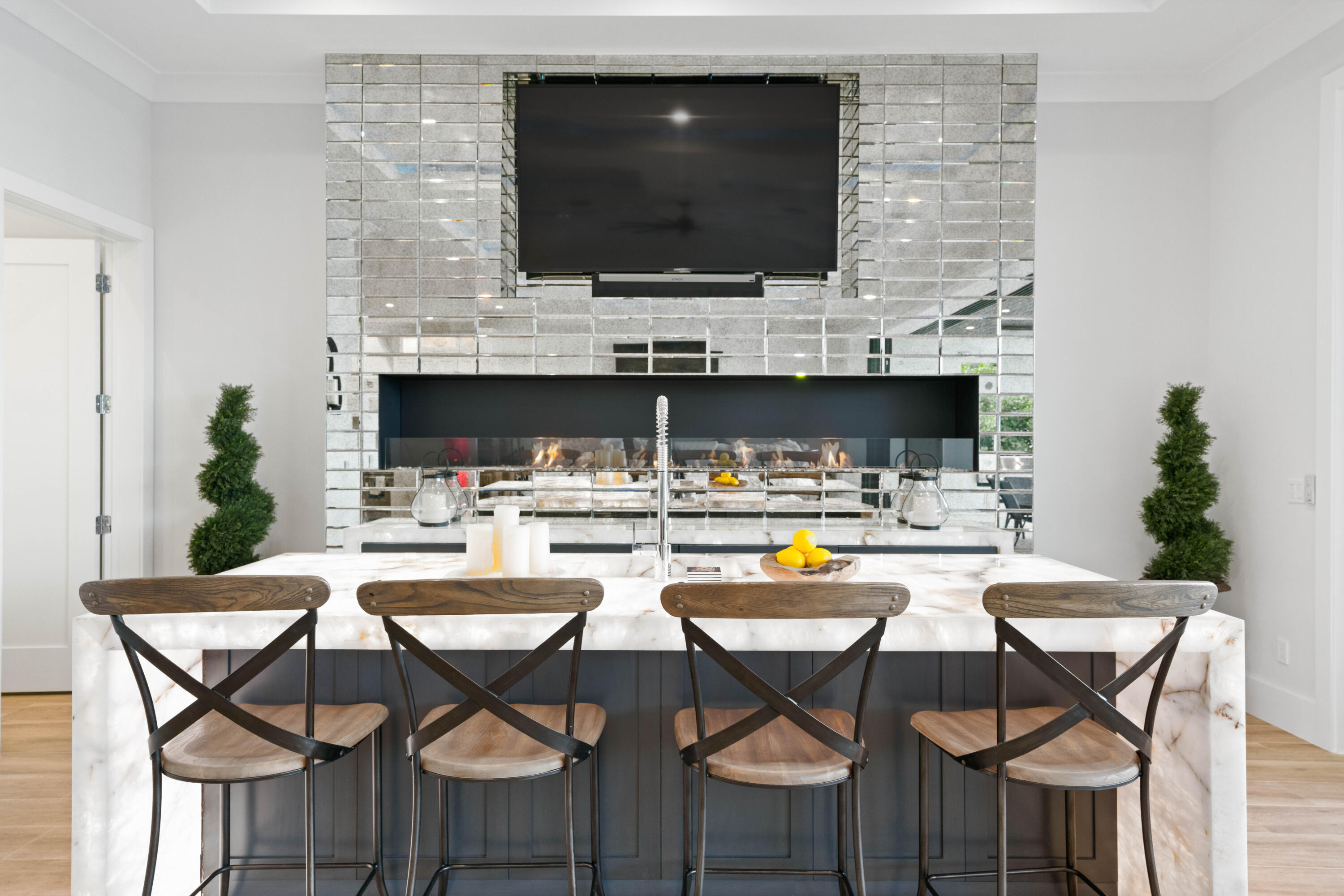 LANTANA POINT - Residential