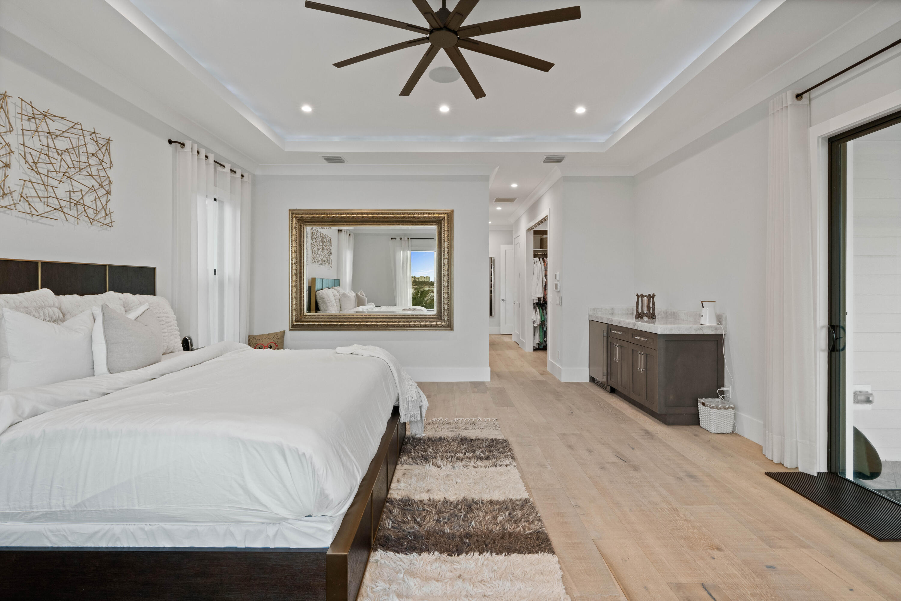 LANTANA POINT - Residential